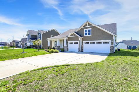 8239 Peggy Court Zionsville IN 46077