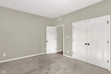 8239 Peggy Court Zionsville IN 46077