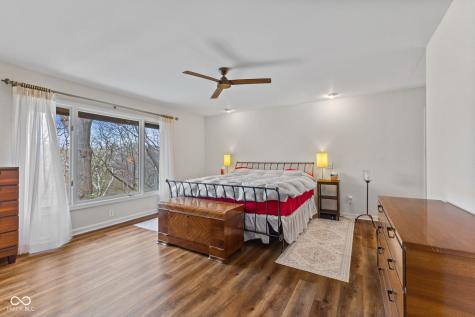 7050 Wildridge Drive Indianapolis IN 46256