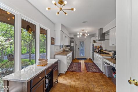 7050 Wildridge Drive Indianapolis IN 46256