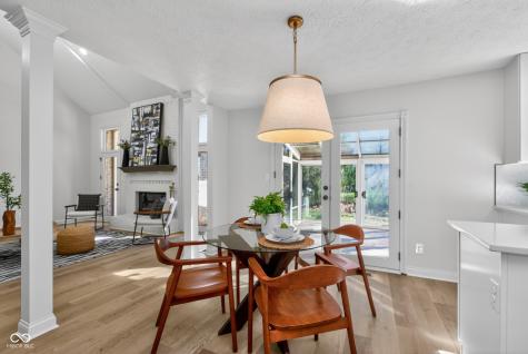 6079 Timberbend Drive Avon IN 46123