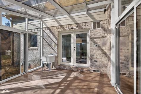 6079 Timberbend Drive Avon IN 46123