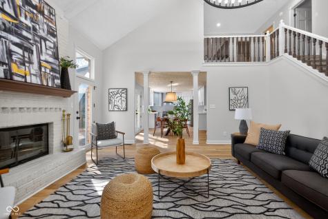6079 Timberbend Drive Avon IN 46123