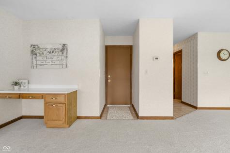 3847 Bonaventure Drive Columbus IN 47203