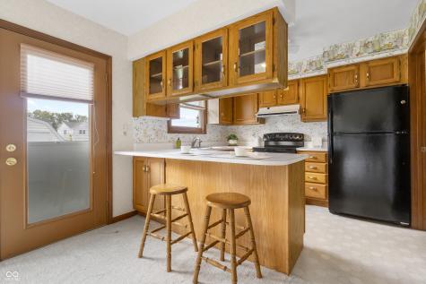 3847 Bonaventure Drive Columbus IN 47203