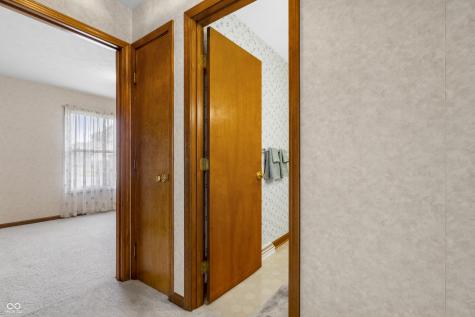 3847 Bonaventure Drive Columbus IN 47203