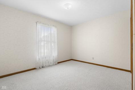 3847 Bonaventure Drive Columbus IN 47203