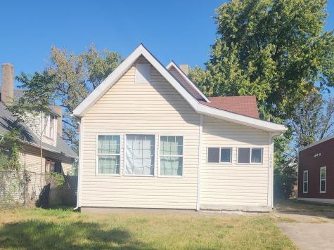1034 W Roache Street Indianapolis IN 46208
