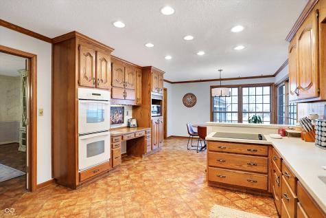 8855 Jules Lane Indianapolis IN 46278