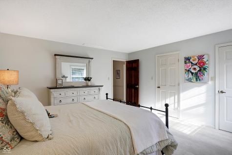 8855 Jules Lane Indianapolis IN 46278