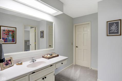8855 Jules Lane Indianapolis IN 46278