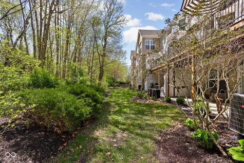 675 Greenford Trail N Carmel IN 46032