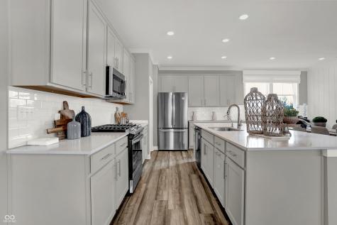 13673 Ruskin Lane Fishers IN 46037