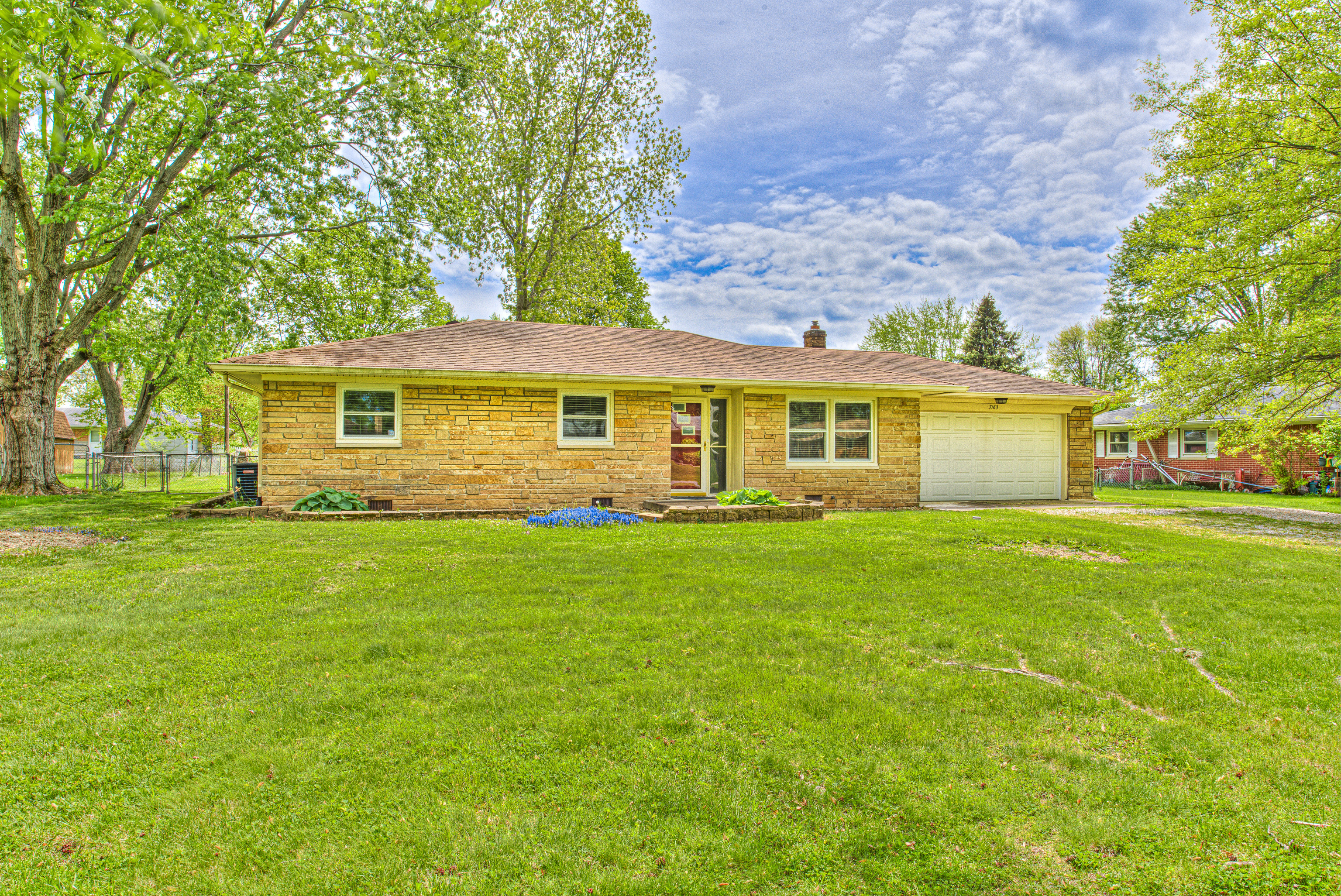 7163 Maple Drive Avon IN 46123