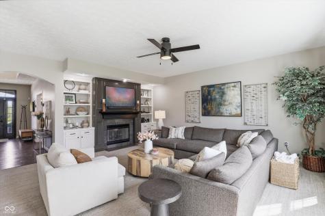 15520 Alameda Place Westfield IN 46074
