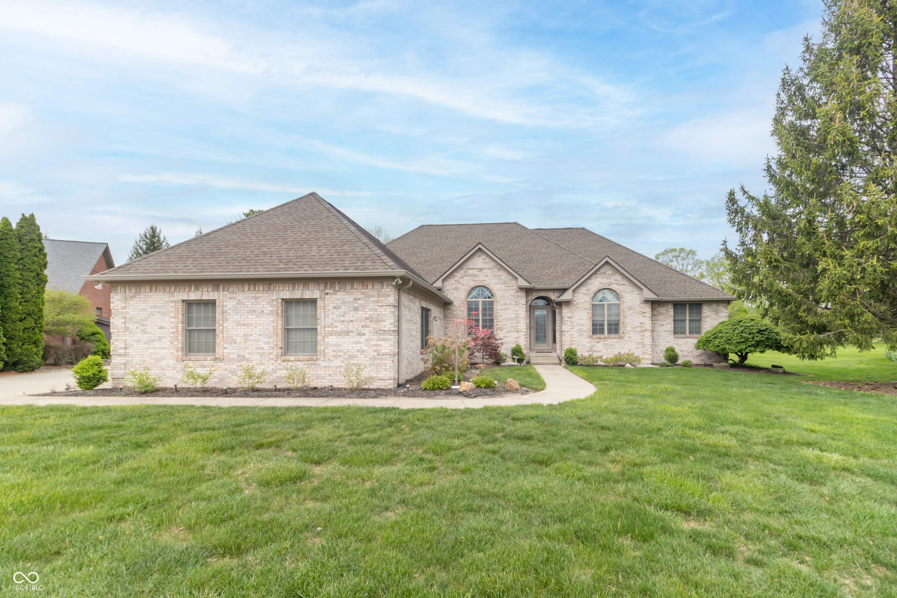 822 Planters Road Indianapolis IN 46239
