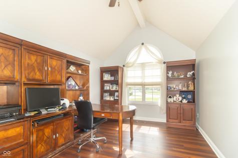 822 Planters Road Indianapolis IN 46239