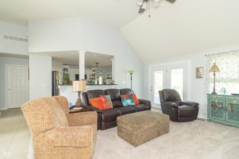 822 Planters Road Indianapolis IN 46239