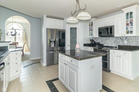 822 Planters Road Indianapolis IN 46239