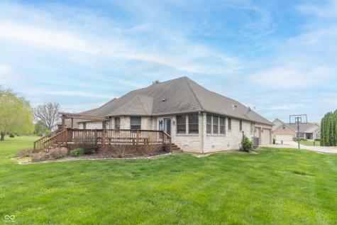 822 Planters Road Indianapolis IN 46239