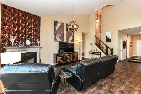 10917 Hunter Lake Lane Indianapolis IN 46239