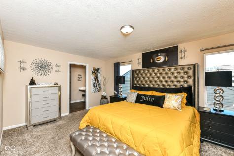 10917 Hunter Lake Lane Indianapolis IN 46239