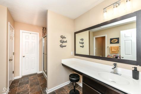 10917 Hunter Lake Lane Indianapolis IN 46239