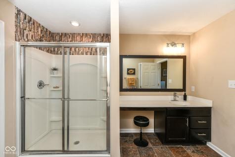 10917 Hunter Lake Lane Indianapolis IN 46239