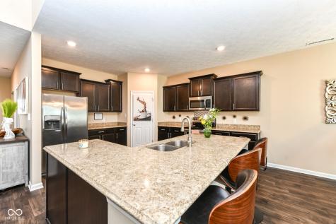 10917 Hunter Lake Lane Indianapolis IN 46239