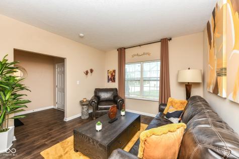 10917 Hunter Lake Lane Indianapolis IN 46239