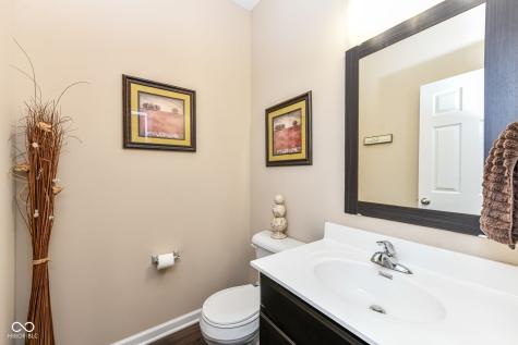 10917 Hunter Lake Lane Indianapolis IN 46239