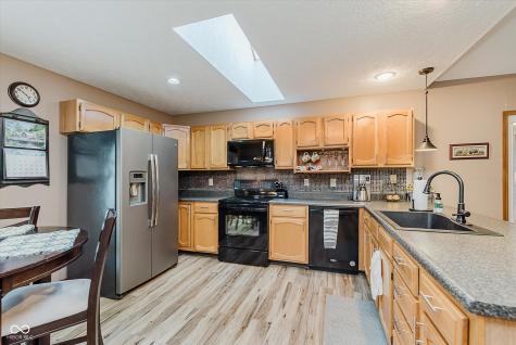 1260 Runningbrook Drive Avon IN 46123