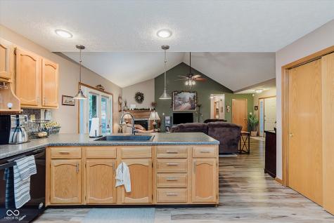 1260 Runningbrook Drive Avon IN 46123