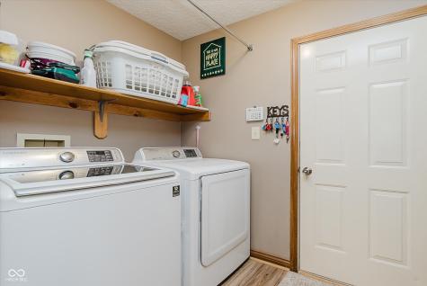 1260 Runningbrook Drive Avon IN 46123