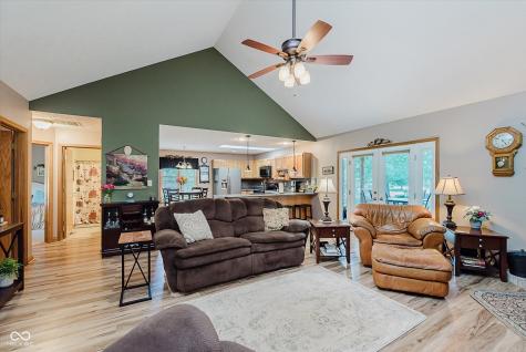 1260 Runningbrook Drive Avon IN 46123