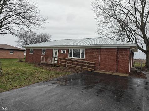 2183 S Fairview Drive Shelbyville IN 46176