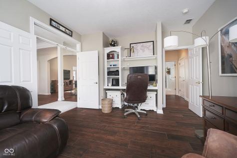 18432 Oriental Oak Court Noblesville IN 46062