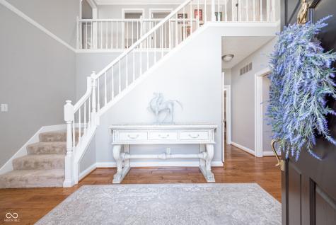 1535 Cricklewood Way Zionsville IN 46077
