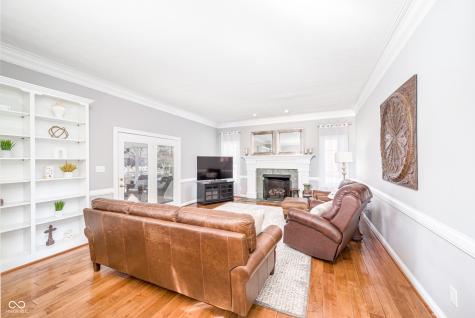 1535 Cricklewood Way Zionsville IN 46077