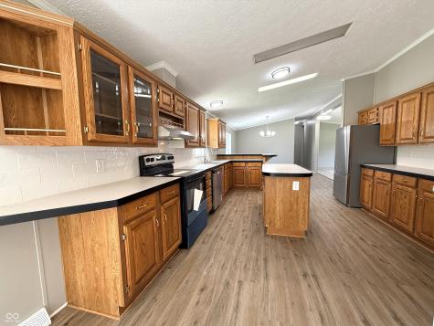 5129 W State Road 32 Crawfordsville IN 47933