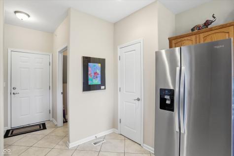 921 Hildebrand Drive Indianapolis IN 46217