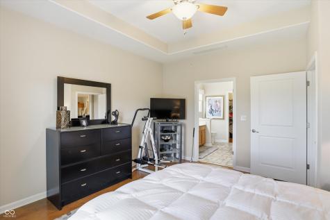 921 Hildebrand Drive Indianapolis IN 46217