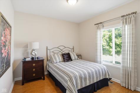 921 Hildebrand Drive Indianapolis IN 46217
