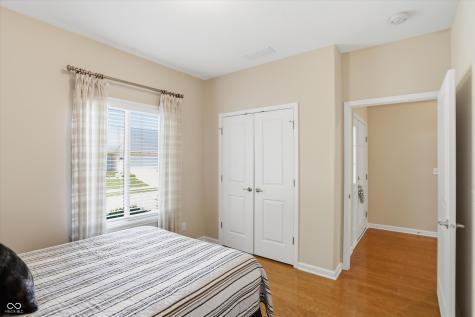 921 Hildebrand Drive Indianapolis IN 46217