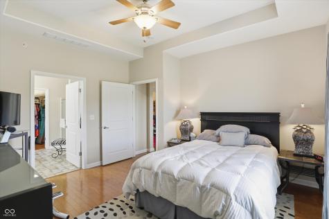 921 Hildebrand Drive Indianapolis IN 46217