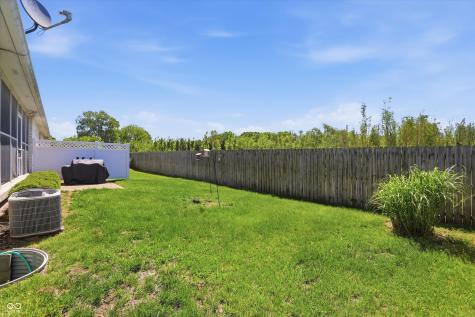 921 Hildebrand Drive Indianapolis IN 46217
