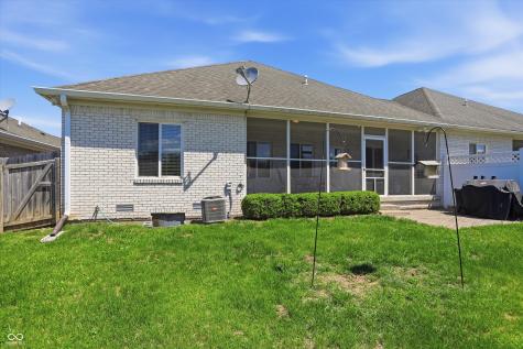 921 Hildebrand Drive Indianapolis IN 46217