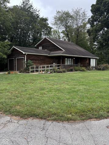 10840 E Heywood Drive Seymour IN 47274