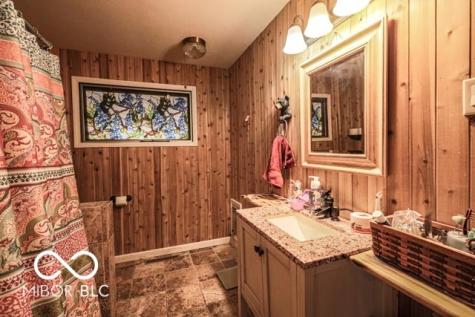 9464 N State Road 135 Morgantown IN 46160