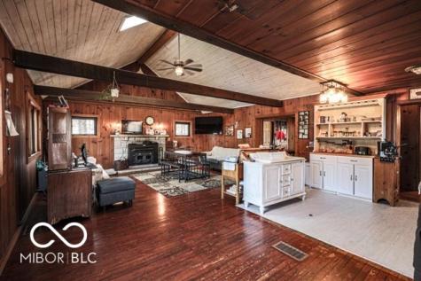 9464 N State Road 135 Morgantown IN 46160